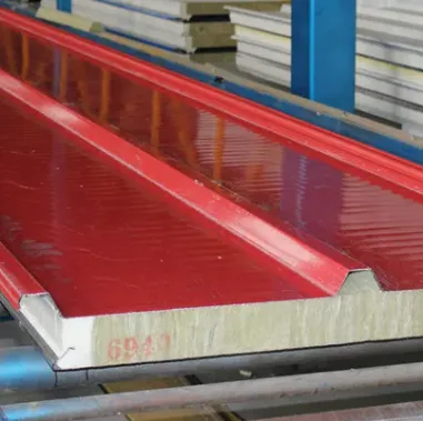 Sandwich Panel Nhà cung cấp chuyên nghiệp Mái và Mái nhà Thép tấm Rock Wool
